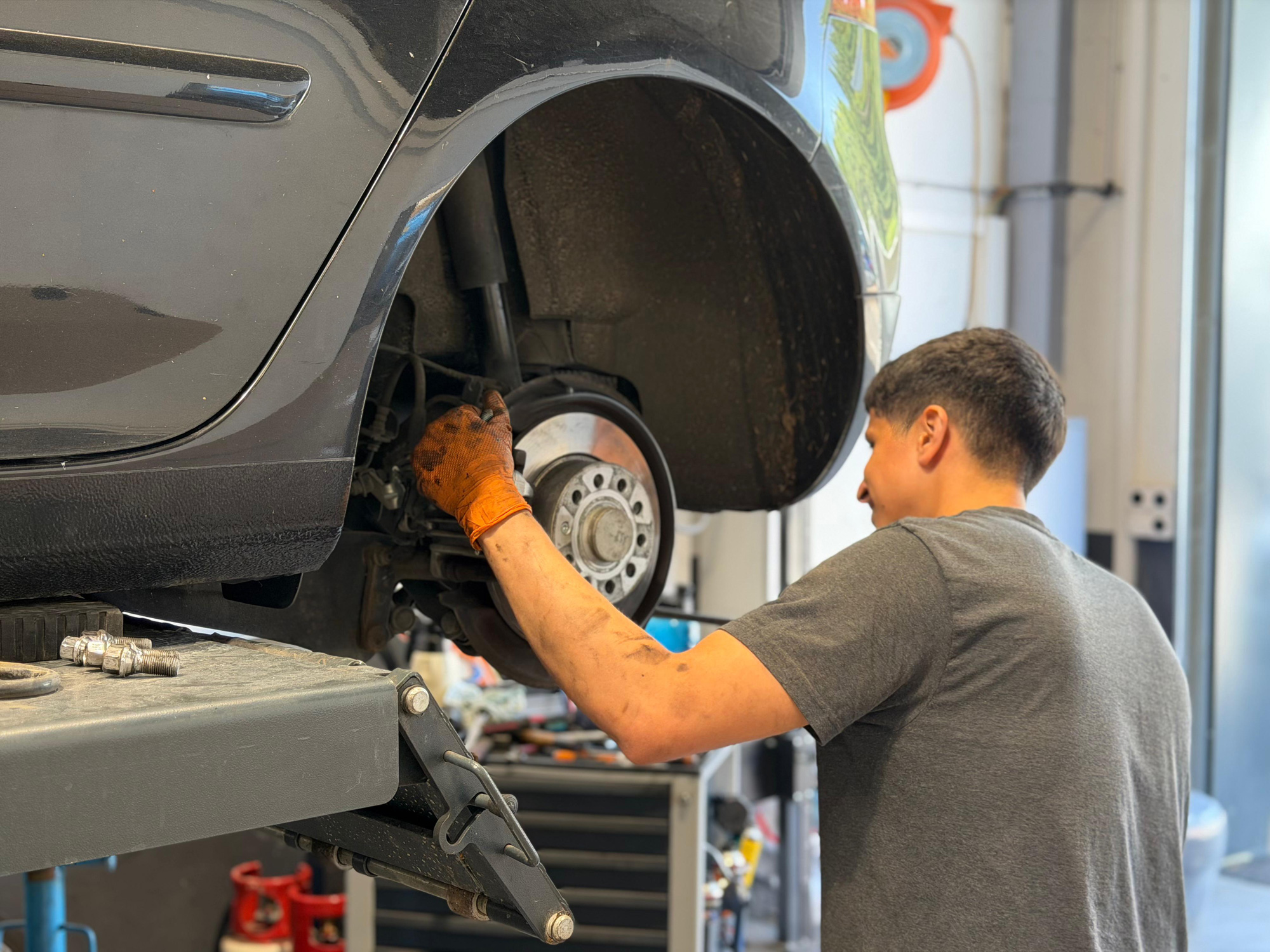 All car atelier pneumatique